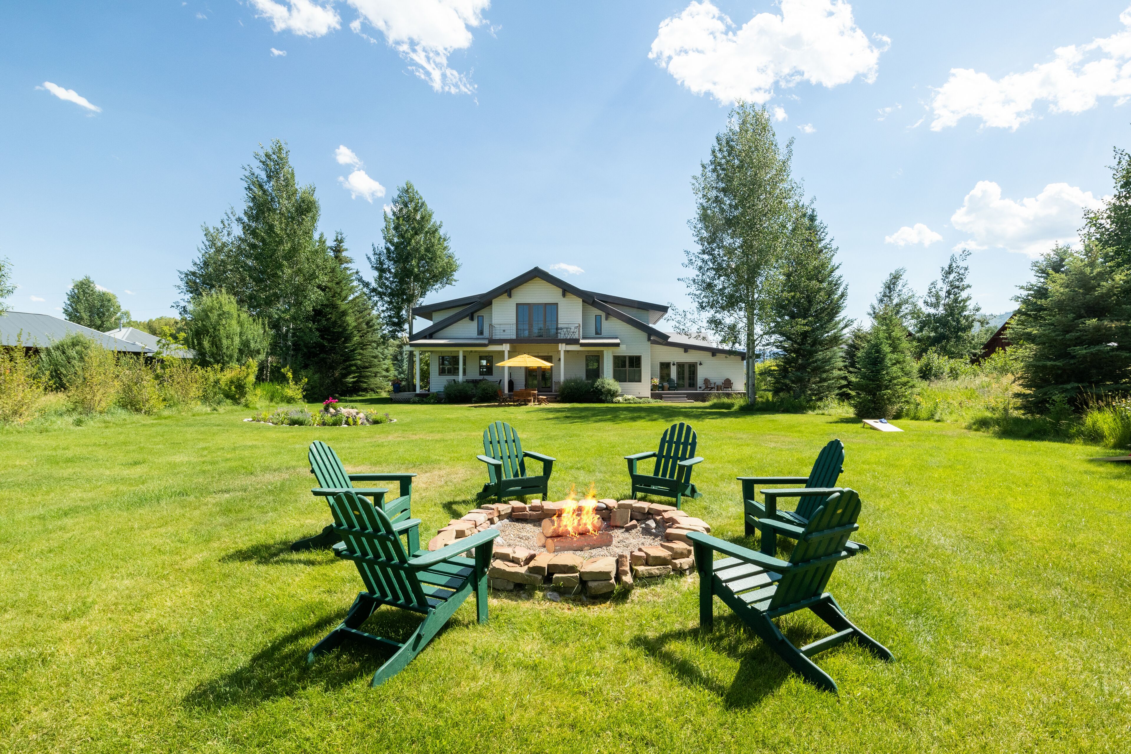 RMR: Charming Wilson Family Home, Yard and Views