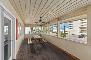 Outdoor dining - Spacious Beachside Home with Private Pool! Dog-Friendly & Directly Across from Beach! (South Padre Island)