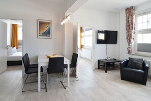 Uklassifisert bilde, 2 av 15, knapp