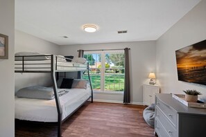 4 soveværelser, strygejern/strygebræt, Wi-Fi, sengetøj