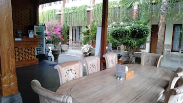 Udendørs spisemuligheder