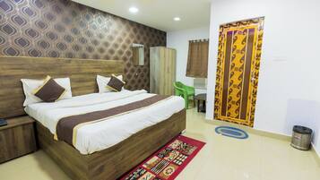 Deluxe Room | Free WiFi