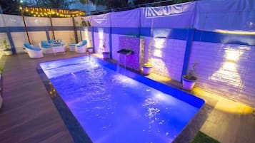 Udendørs pool