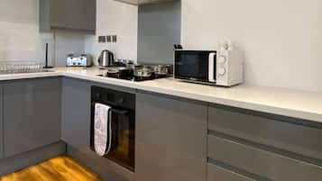 Stovetop, dining tables