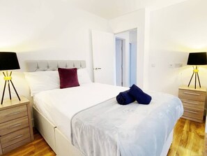 2 chambres, fer et planche à repasser, Wi-Fi gratuit