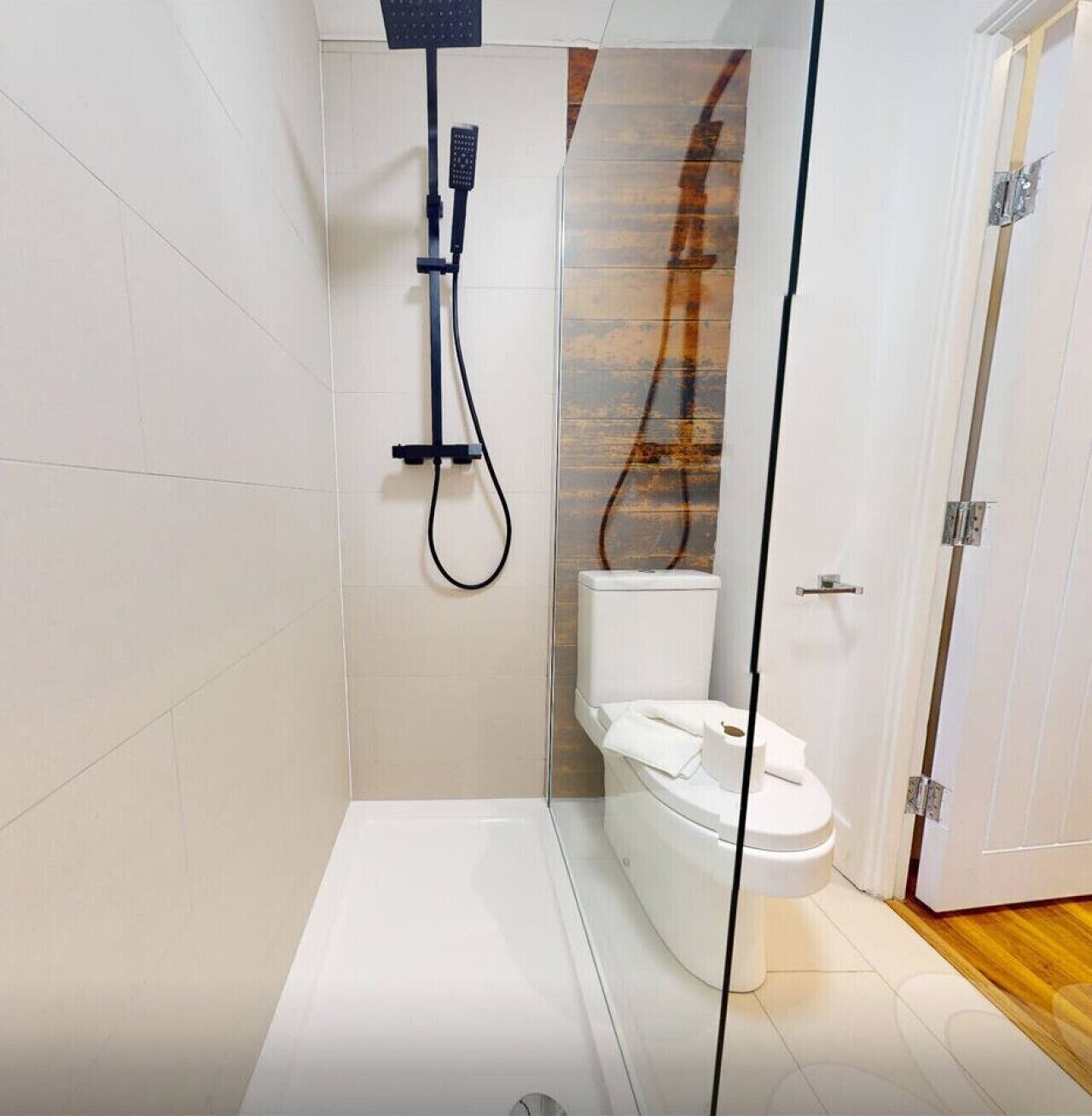 Free toiletries, hair dryer