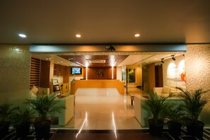 منطقة الا�ستقبال