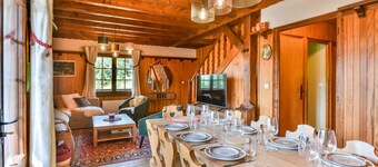 Spacious South-Facing Duplex in Quiet Chalet, 150m from Shuttle