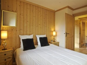 2 chambres, Wi-Fi gratuit, draps fournis