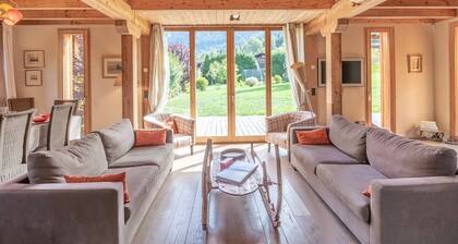 Chalet contemporain 3* proche pistes, 6 chambres pour 12 personnes