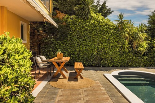 Beautiful villa with private pool just a short walk away from the town of Skala.