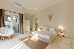 奢华别墅, 3 间卧室, 泳池景观 | 3 多间卧室、迷你吧、免费 WiFi、床单