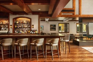 Bar (en la propiedad)