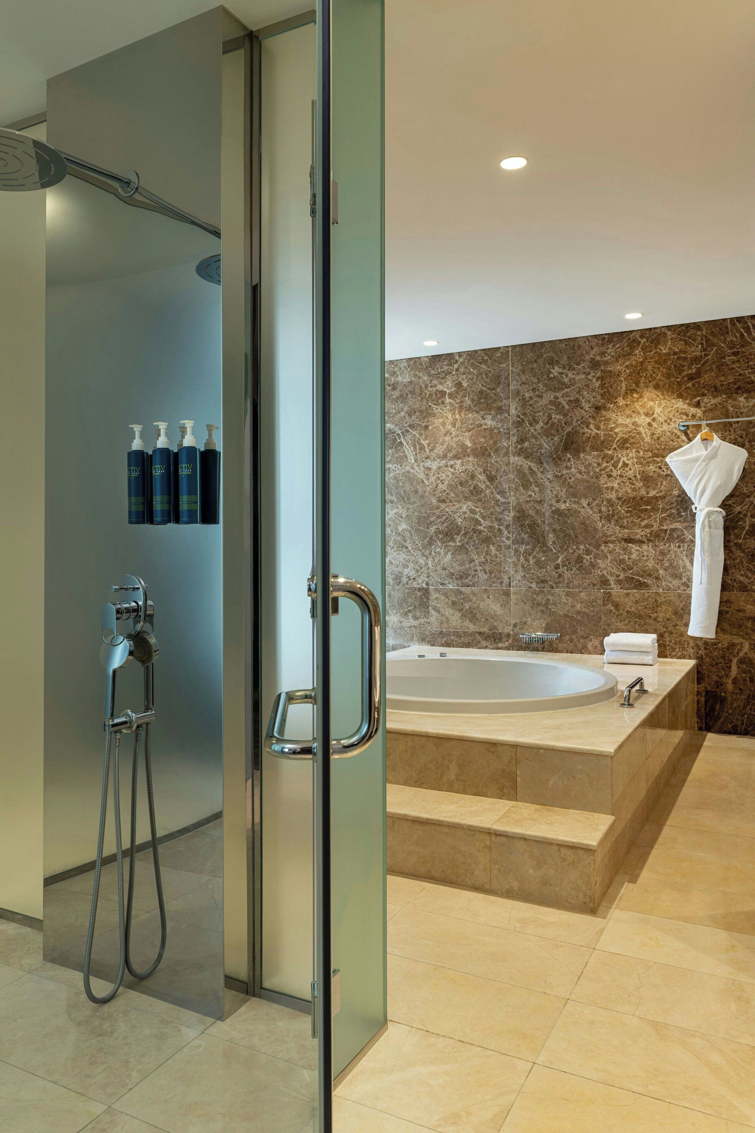 Premium Suite, 1 Bedroom | Bathroom | Free toiletries, hair dryer, towels, soap