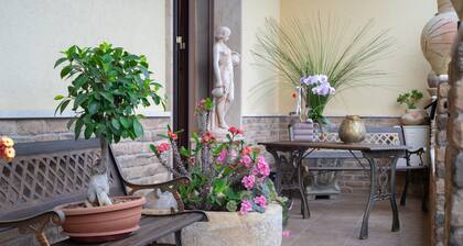 Holiday Apartment 'Casa Zoraide' with Private Terrace & Wi-Fi