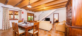 Country House "Finca Sa Pedrera d'es Turó" with Pool, Wi-Fi, Garden and Terrace
