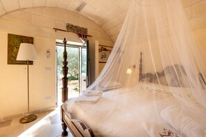 2 makuuhuonetta, silitysrauta/-lauta, ilmainen Wi-Fi, vuodevaatteet