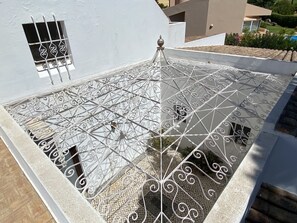 Property grounds - Villa 'Júlia e Tavares' with Sea View, Private Pool and Wi-Fi (Vilamoura)