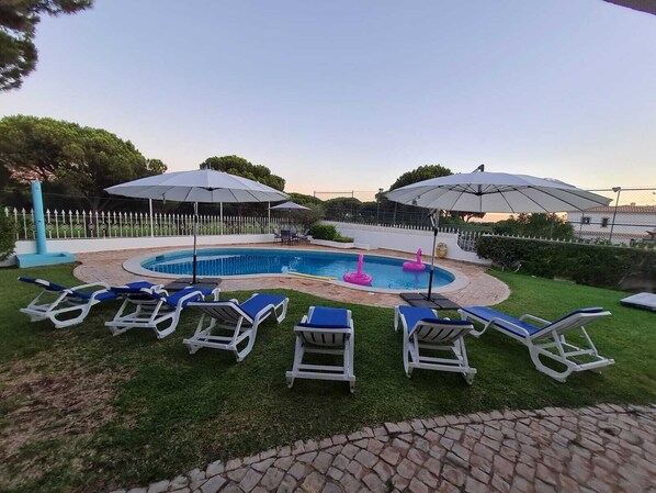 Pool - Villa 'Júlia e Tavares' with Sea View, Private Pool and Wi-Fi (Vilamoura)