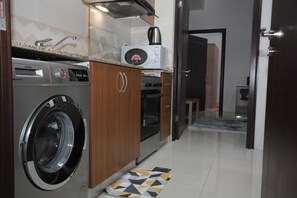 Interior - Budget One Bedroom Apt for rent in Dubai (Dubai)