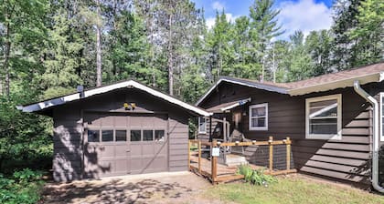 Cozy Cottage: Year-Round Adventure Base