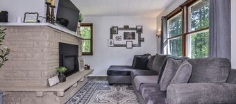 Cozy Cottage: Year-Round Adventure Base