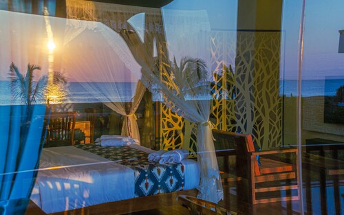 A unique boutique hotel by the Indian Ocean for a calm stay 