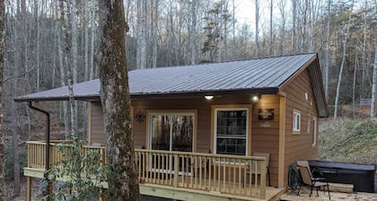 Deep Creek Hideaway 2 Bedroom Cabin by RedAwning