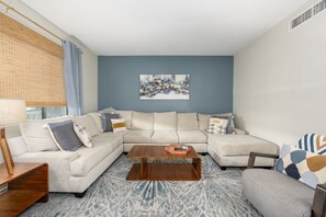 Talo, 4 makuuhuonetta | Oleskelualue