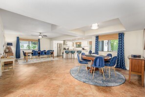 Casa, 4 habitaciones | Restauración