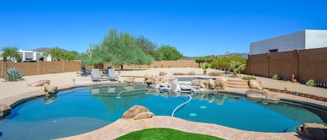 House, 3 Bedrooms | Pool