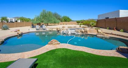 Casa Sonoran 3 Bedroom Home by RedAwning