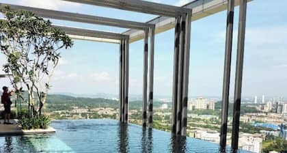 Family Suites Serviced Apartment