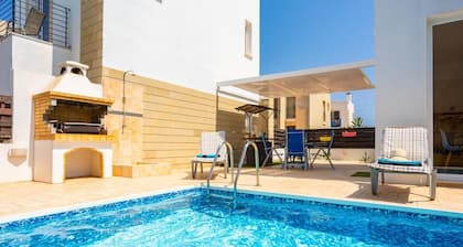 Villa Vitamin Blue - Deux Chambres Villa, Couchages 4
