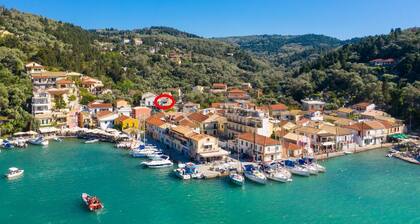 Niki Studio Tria - One Bedroom Apartment, Sleeps 2