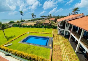 Alberca al aire libre