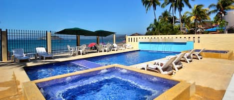 Piscine extérieure