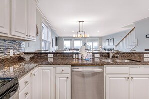 Fridge, microwave, oven, stovetop - Beach Cabana: Oceanfront + Private Pool (Surfside Beach)