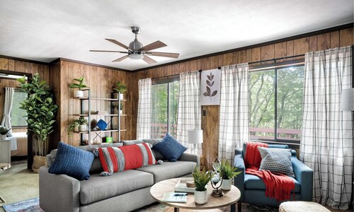 Hot Tub, Deck, Screened Porch, Fire Pit, & WiFi