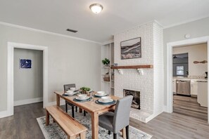 Dining - Huge Deck & Pool! Near Downtown - Modern Cottage (Mobile)