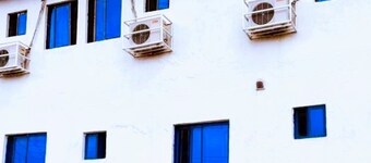 โรงแรมซิร์ลอย