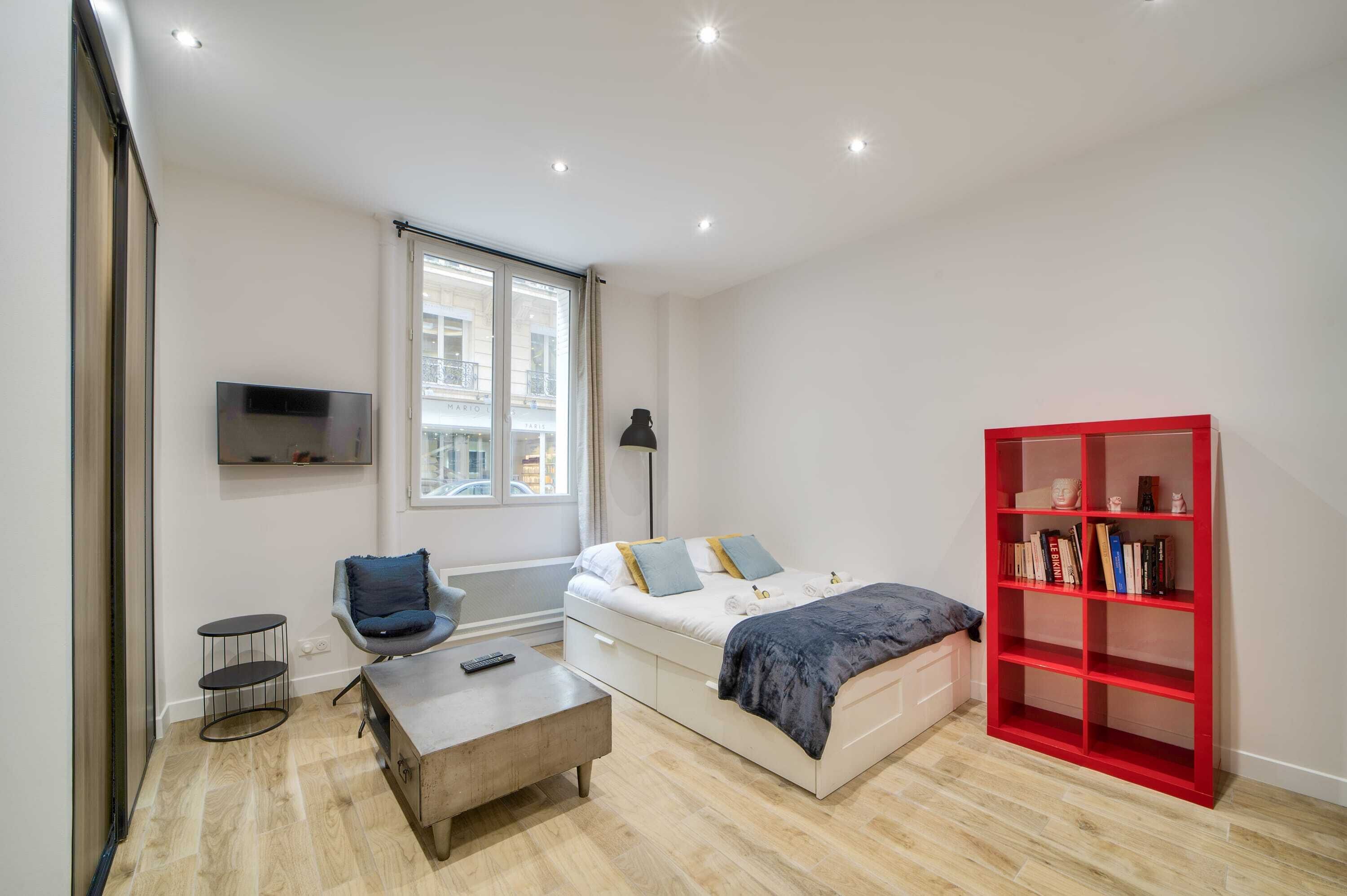 1 chambre, fer et planche à repasser, Wi-Fi, draps fournis