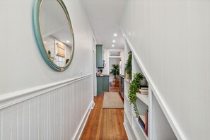 Interior - The Isla Suite: A Dream Getaway for Friends (Charleston)