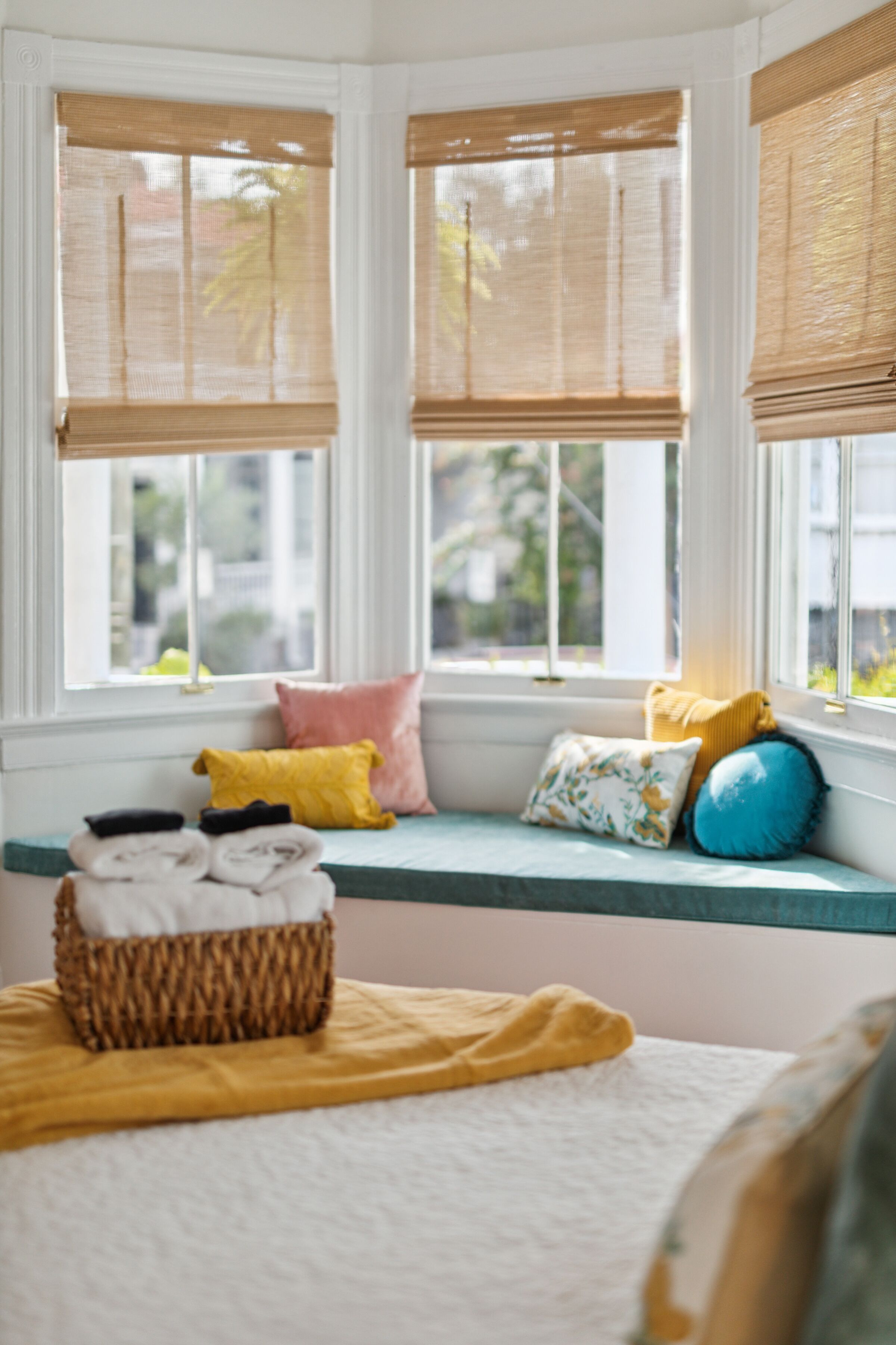 4 bedrooms, desk, iron/ironing board, travel cot