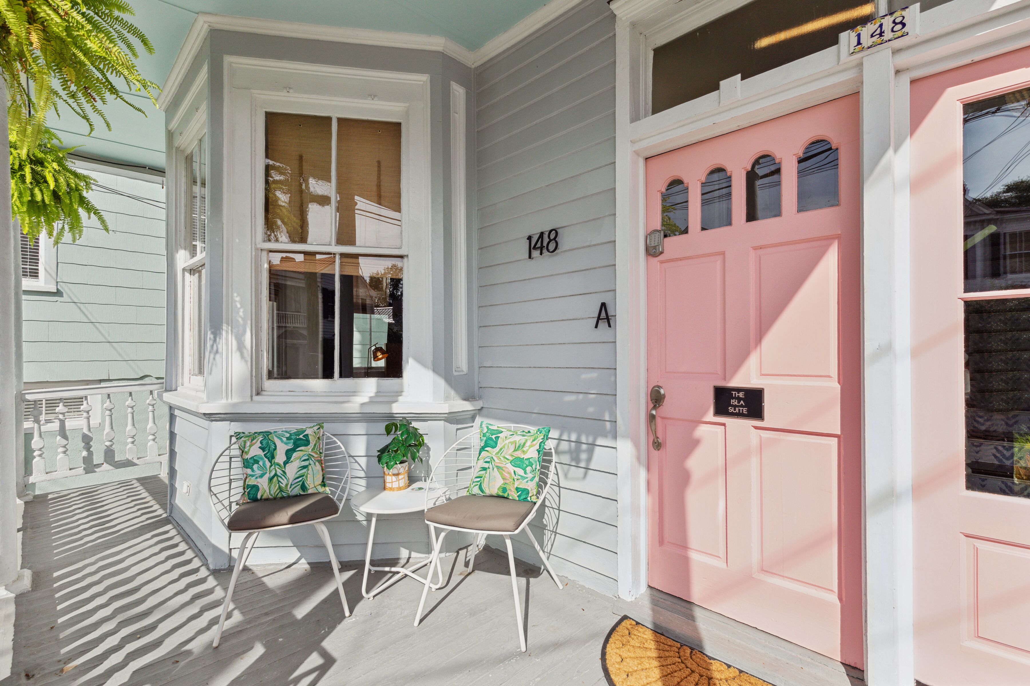 تفاصيل الفندق من الخارج