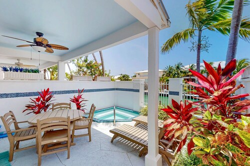 Enchanting waterfront townhouse with balcony, plunge pool, & washer/dryer