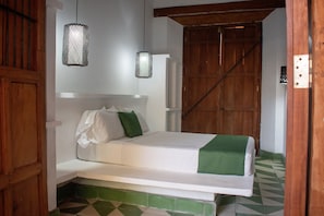 Casa geminada clássica | 4 quartos, Wi-Fi de cortesia