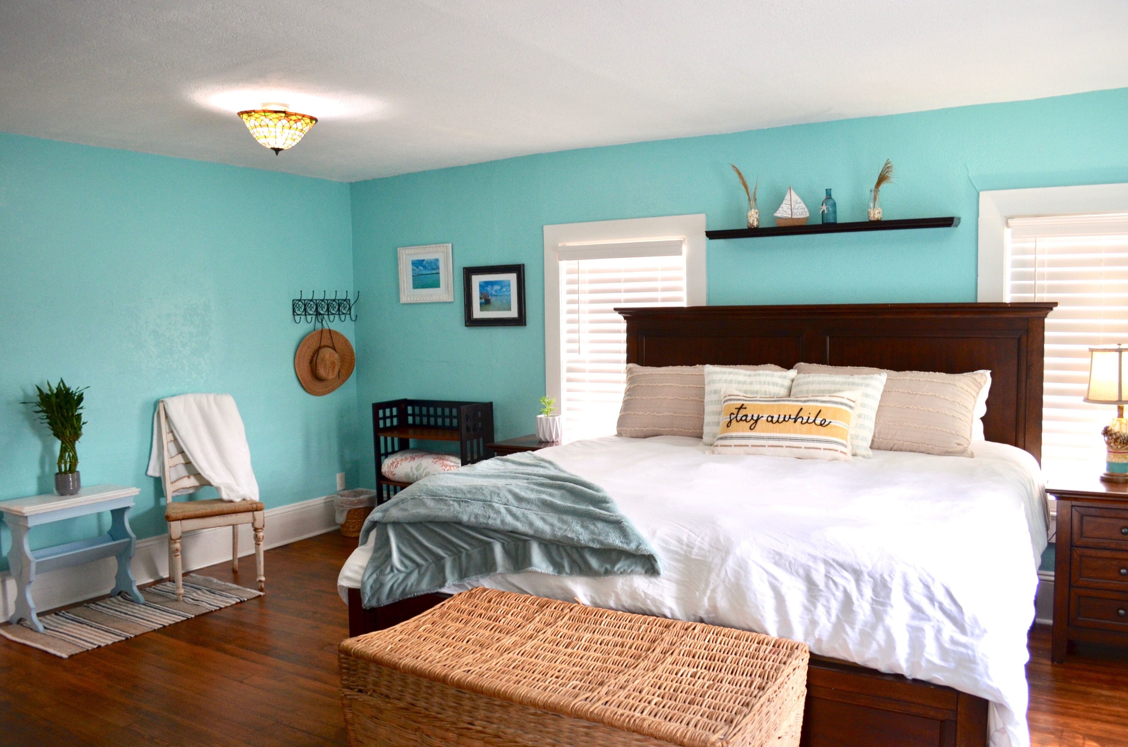 2 bedrooms, desk, iron/ironing board, free WiFi