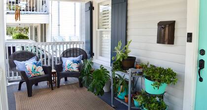 Walkable to Downtown DeLand & Stetson University - Beach 30-45 Minute Drive