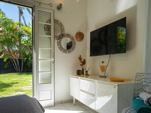 1 Schlafzimmer, Reisekinderbett, WLAN, Bettwäsche